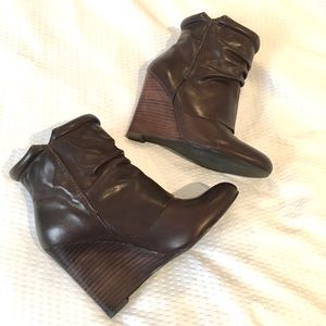 Nine West Brown Varockwood Wedge Booties